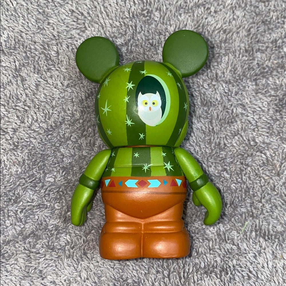 🌵 Retired Disney Vinylmation Potted Cactus from the "Urban 6" series! - Picture 2 of 4